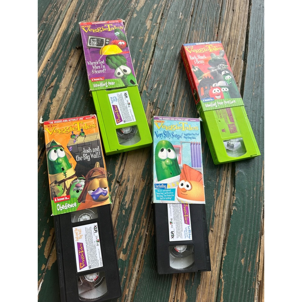 VeggieTales VHS Lot of 4 Silly Songs Josh Big Wall Rack Shack Benny Scared